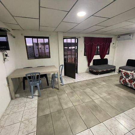 Casa De Alexis Otel Puerto Baquerizo Moreno Dış mekan fotoğraf